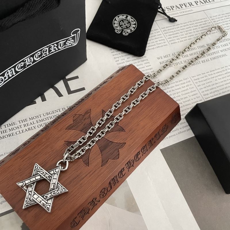 Ch**me He**ts necklaces